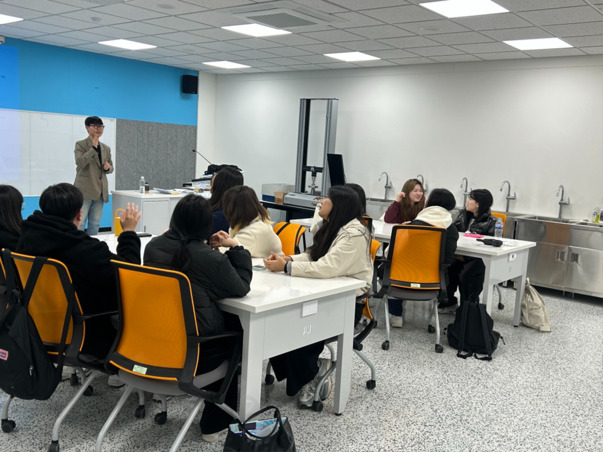 KakaoTalk_20250311_163428178_02.jpg