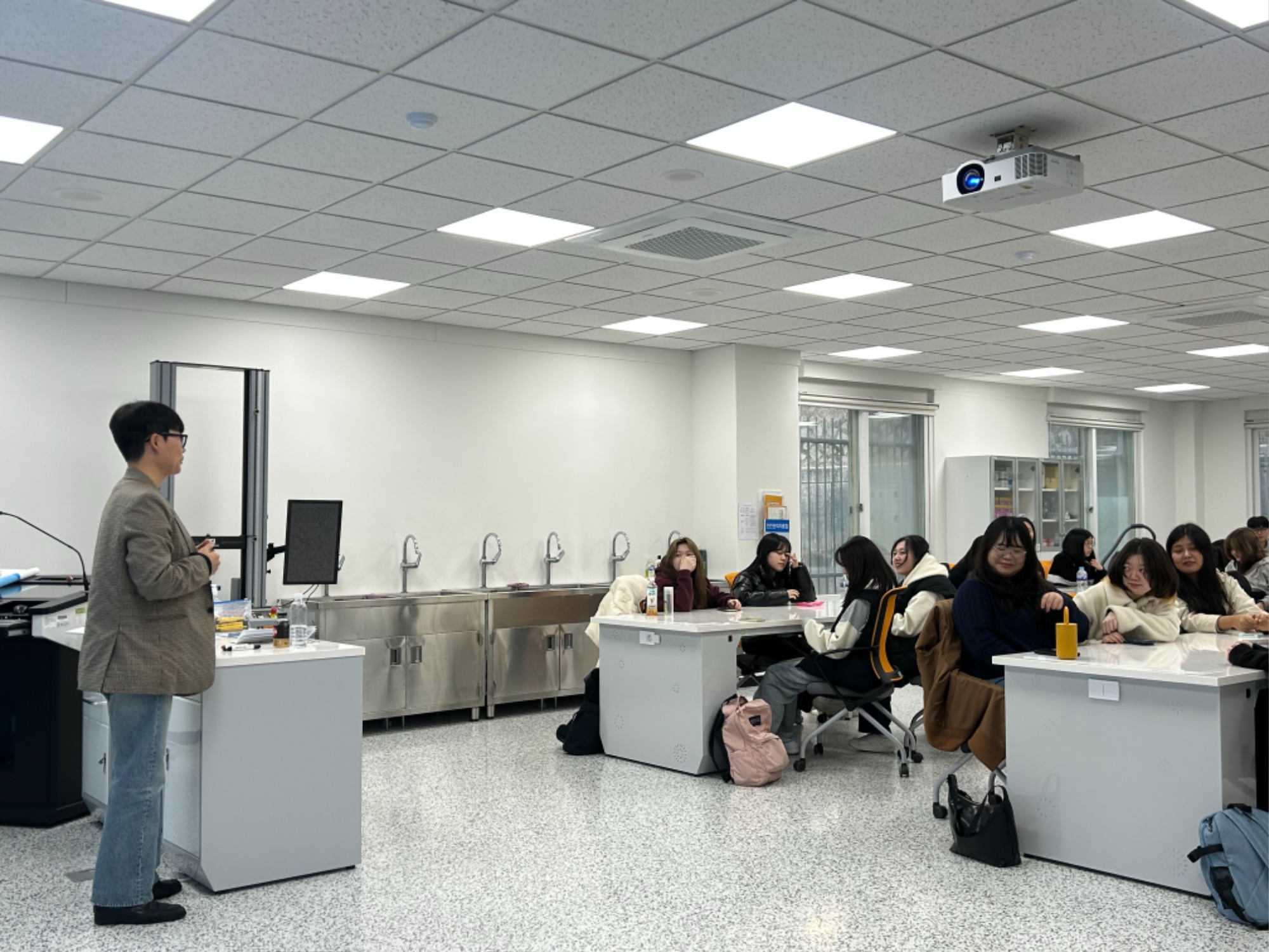 KakaoTalk_20250311_163428178_03.jpg