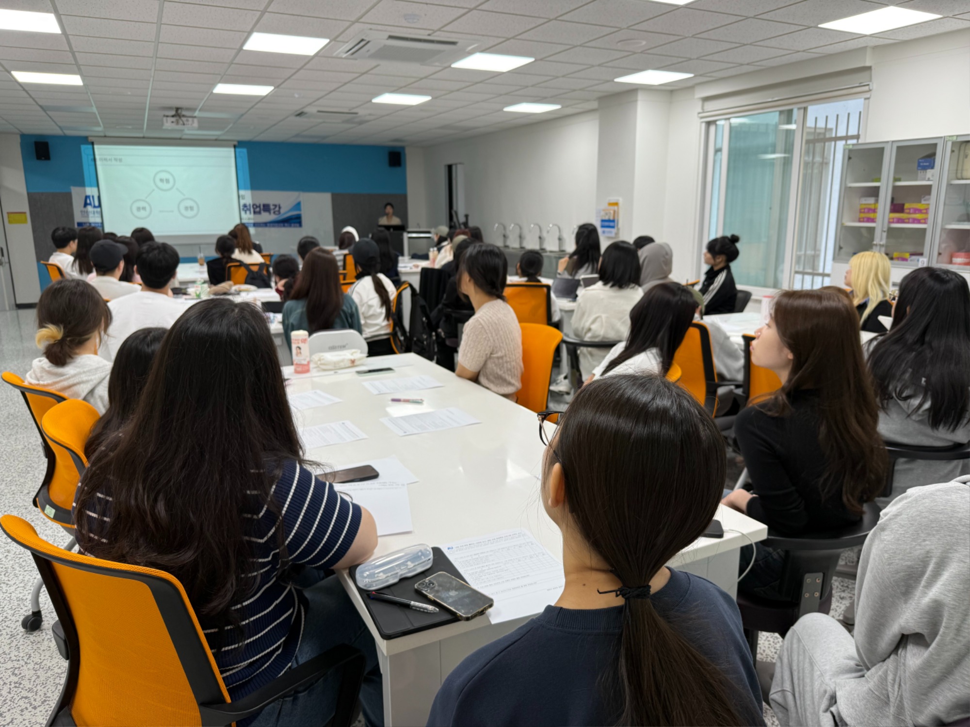 KakaoTalk_20250526_161640130_09.jpg