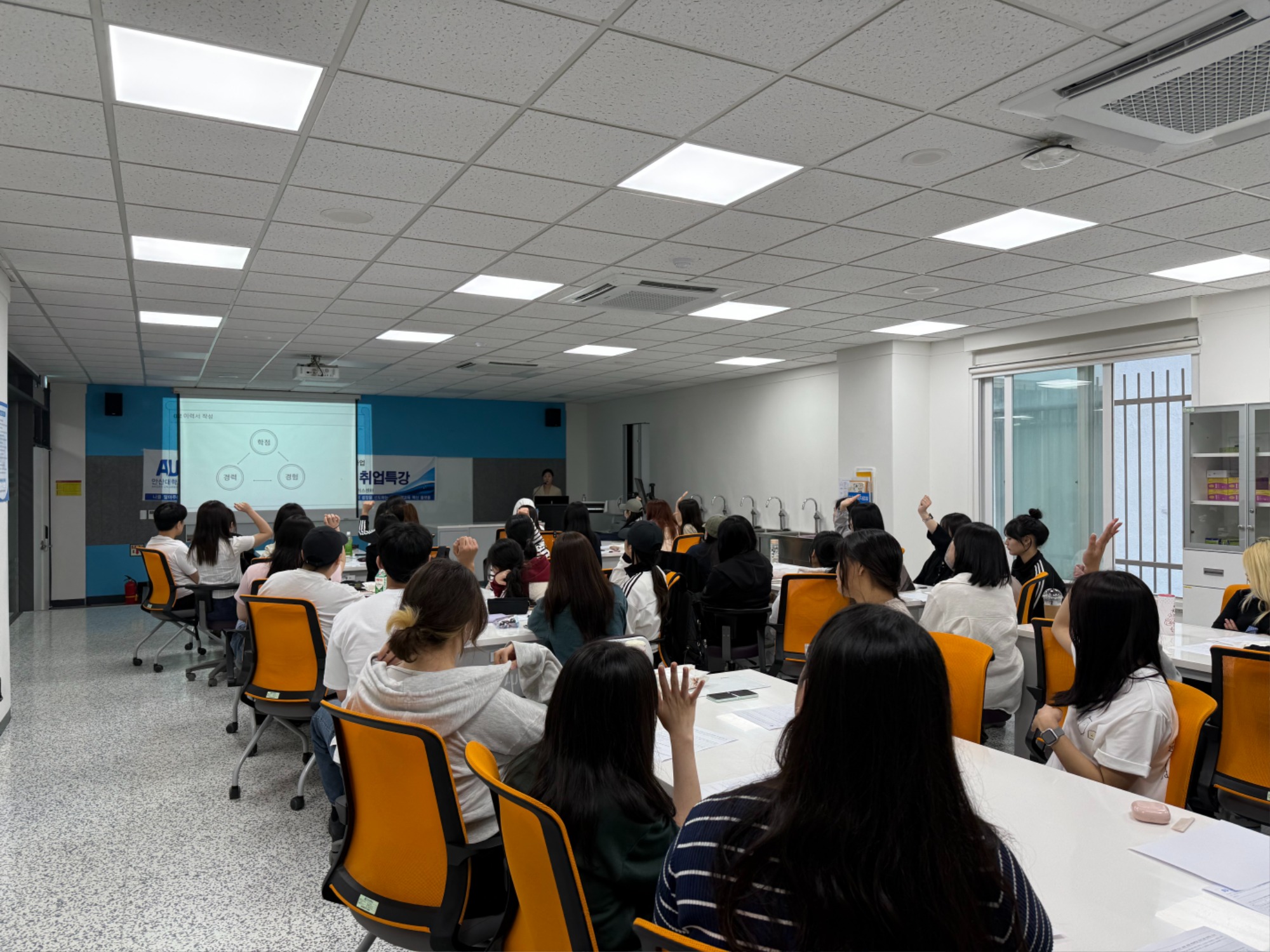 KakaoTalk_20250526_161640130_10.jpg