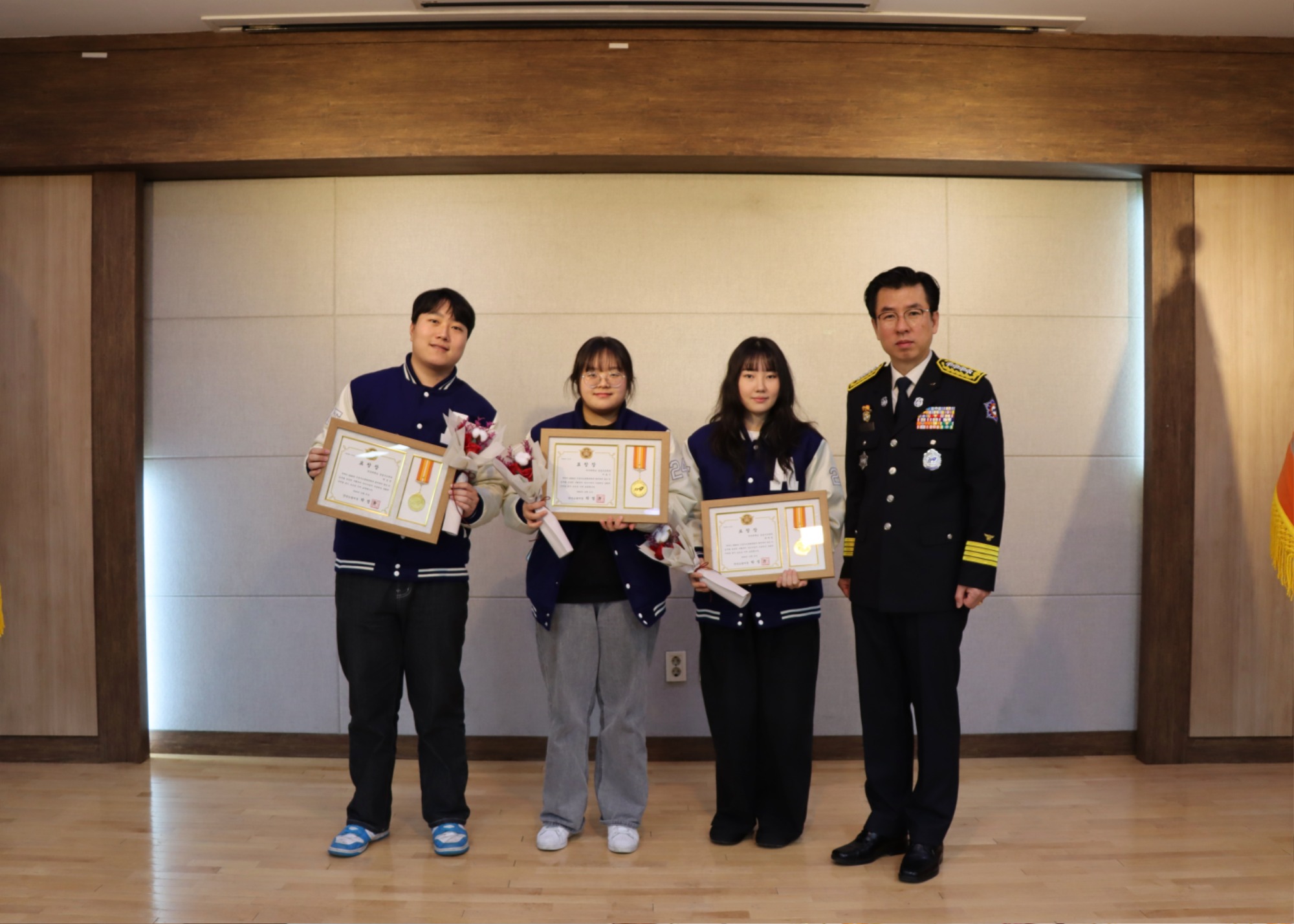 12. 31. 연말 표창 시상식 (82).JPG