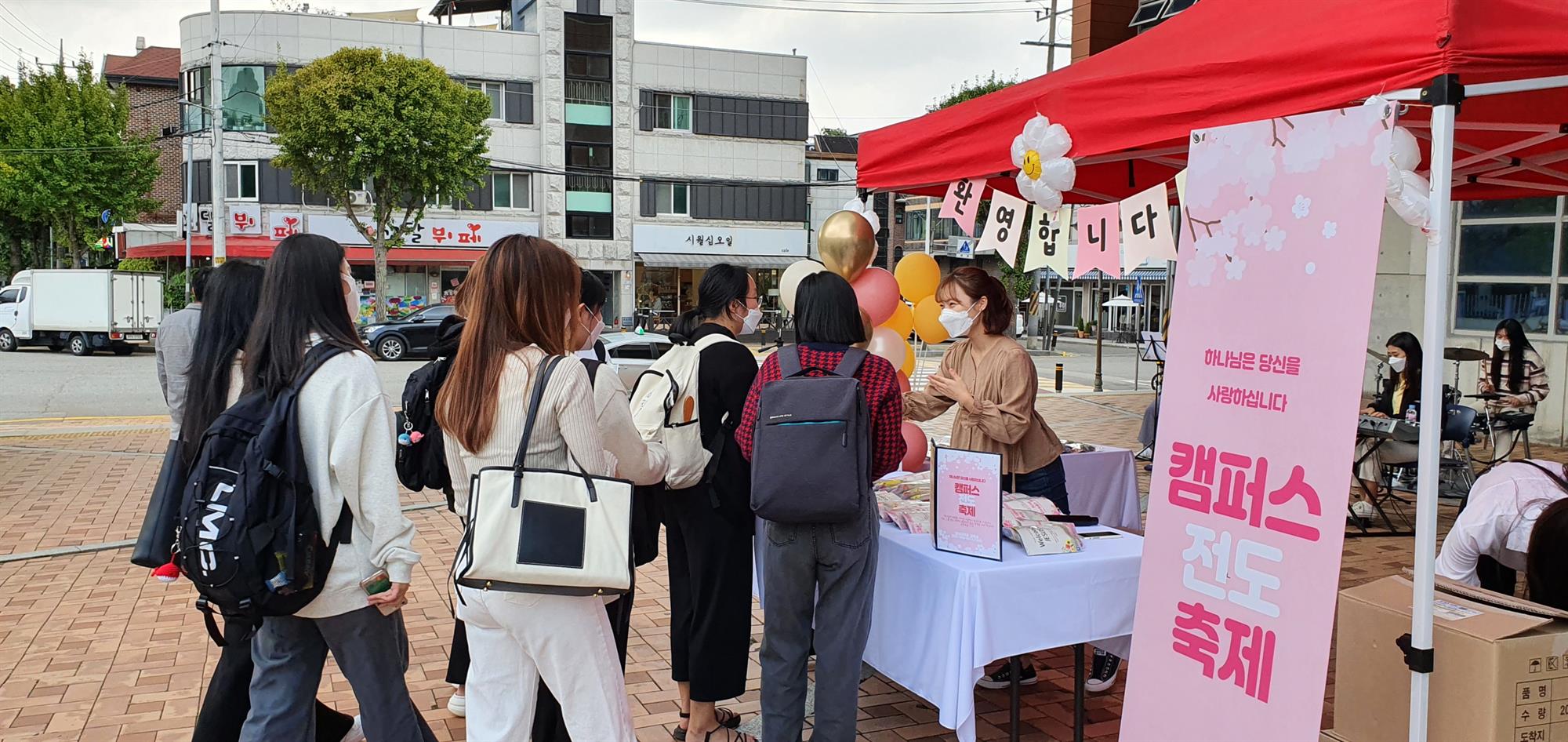 120_221011_안산대학교 기독교 동아리 사진.jpg