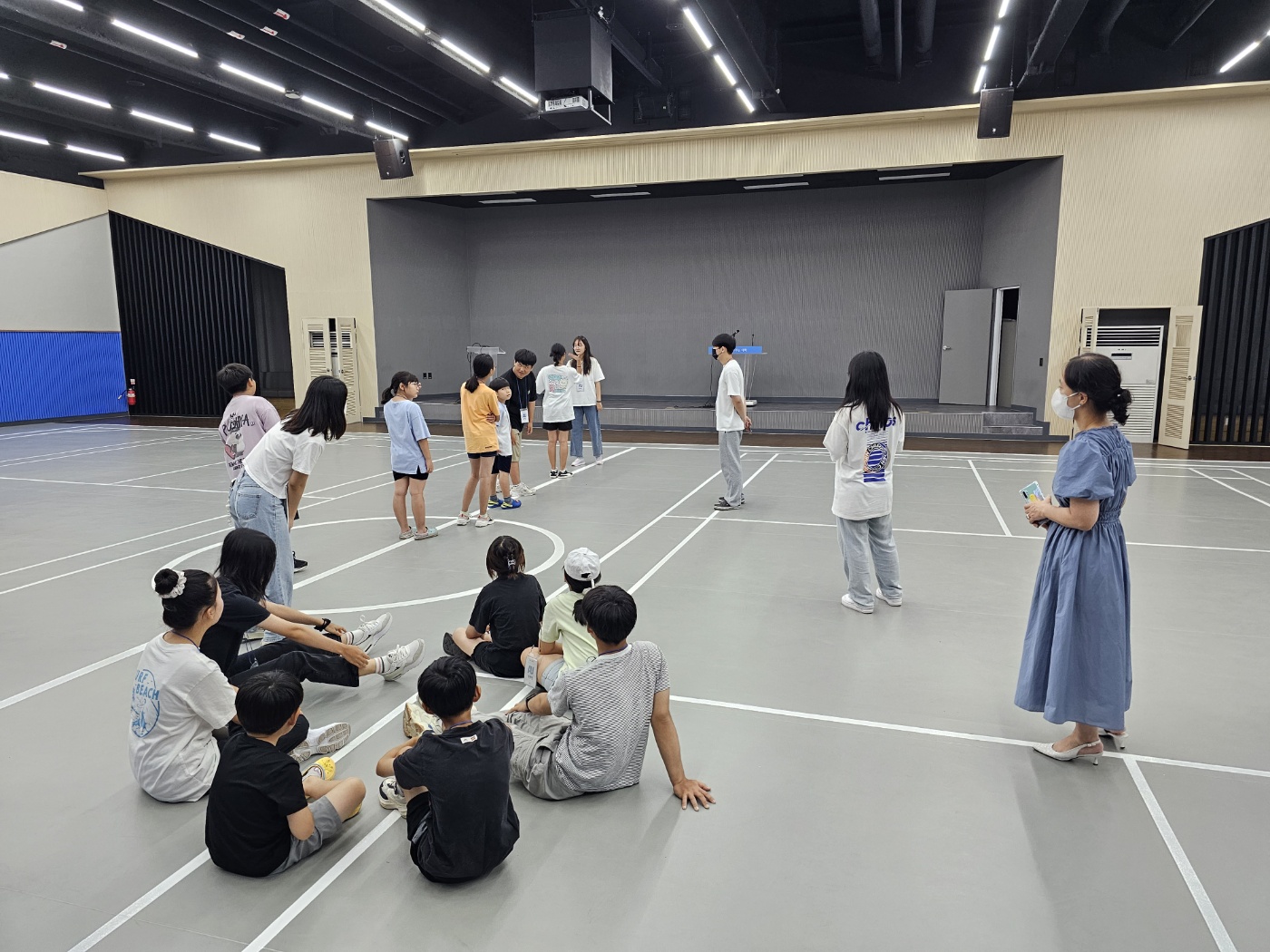 140_230817_안산대학교 사회복지학과, 한국장학재단 재능 기부 멘토링 사업 ‘여름스포츠교실’성료1.jpg