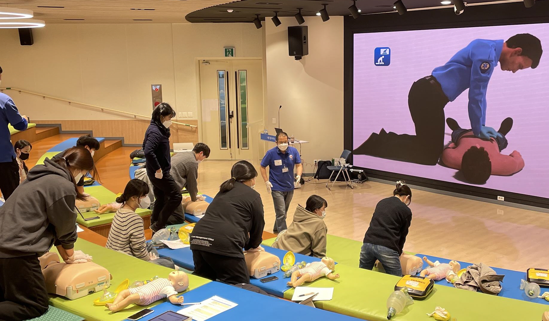 329_240205_안산대학교 임상병리학과, 전문의료인 BLS Provider 자격증 전원 취득.jpg