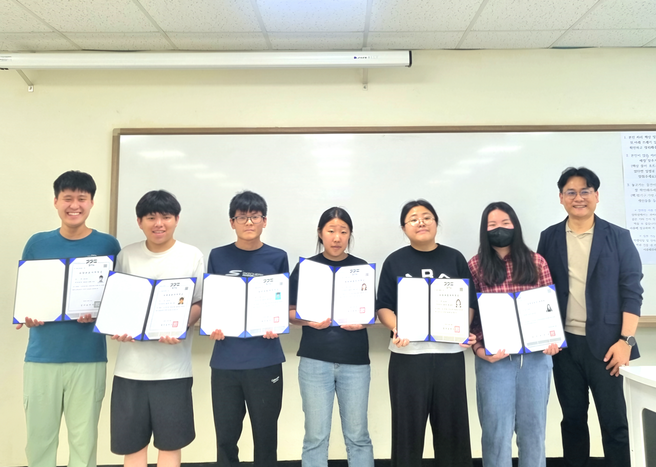 138_240621_안산대학교 에이블자립학과 재학생 6명 요양보호사 자격증 취득.jpg