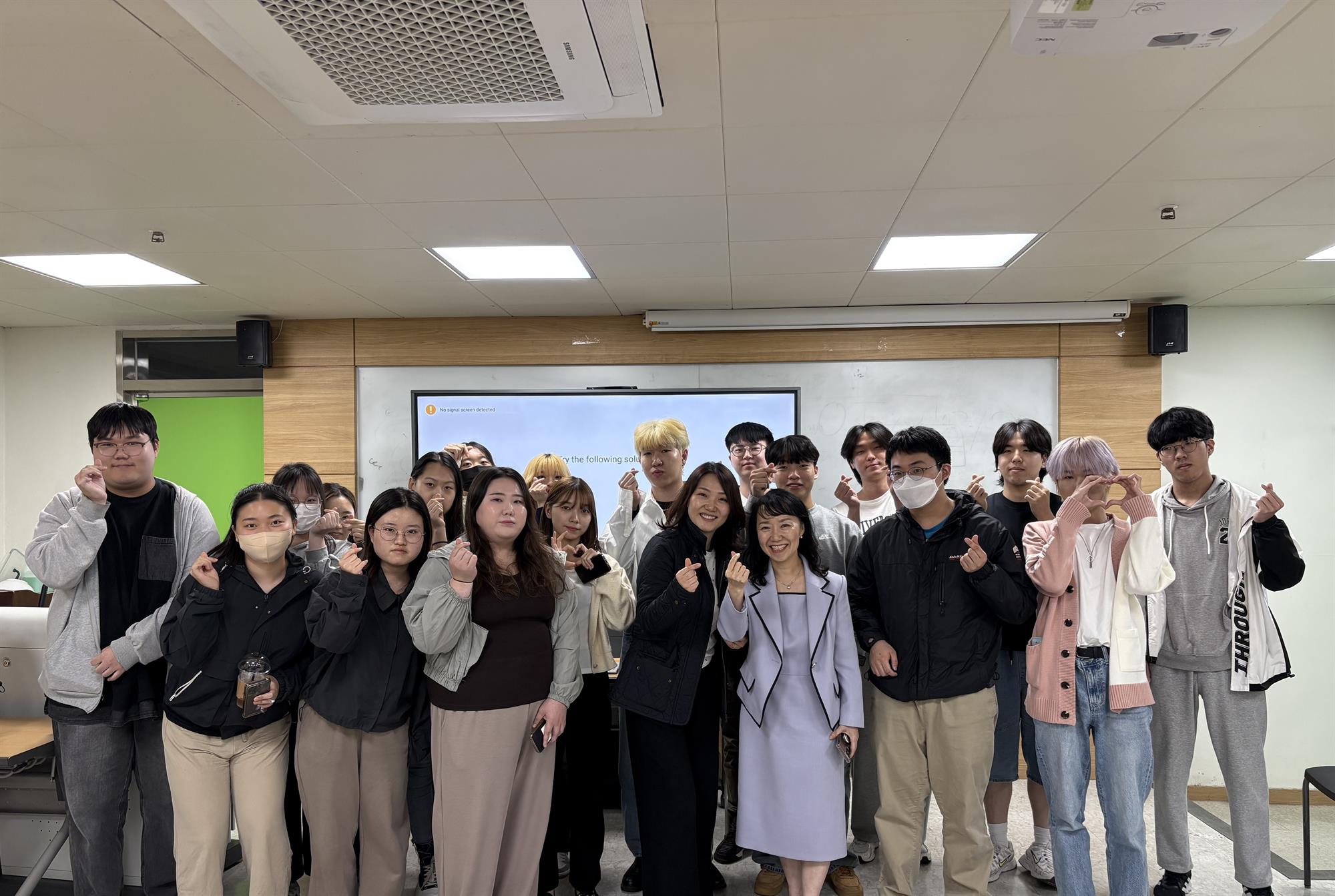 252_241010_안산대학교 식품영양학과, 동문 초청 위생안전담당 수퍼바이저 취업특강 개최.jpg