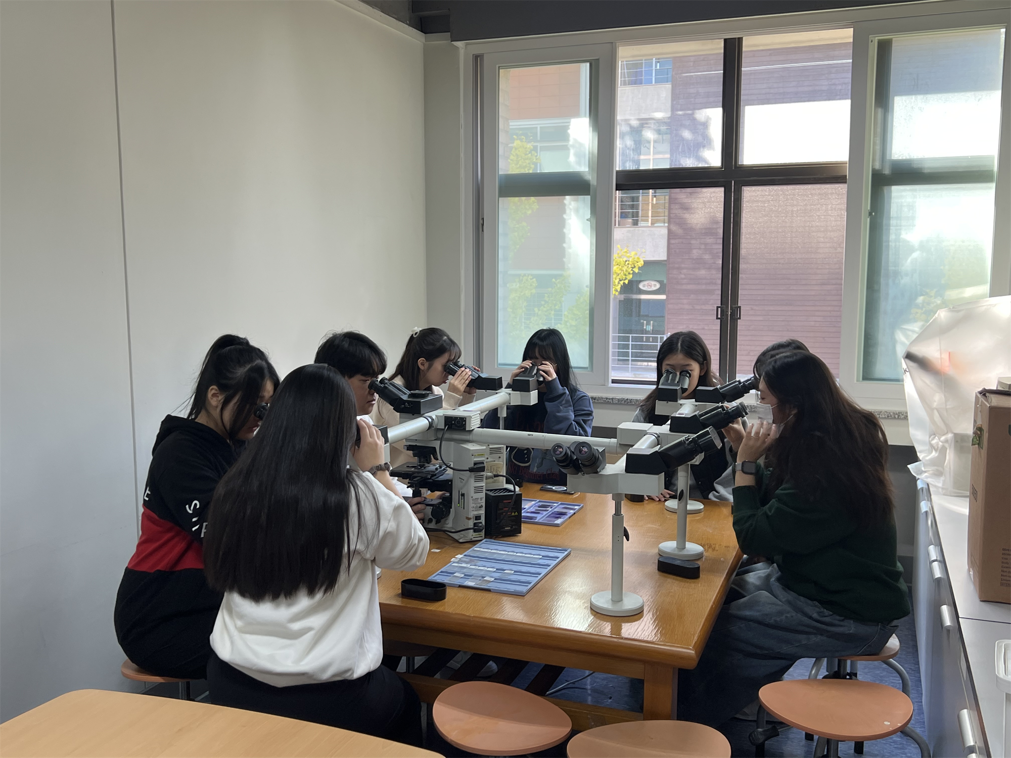 331_241121_안산대학교 진로체험센터, ‘대학에서 꿈꾸는 공유학교’ 강좌 성료2.png