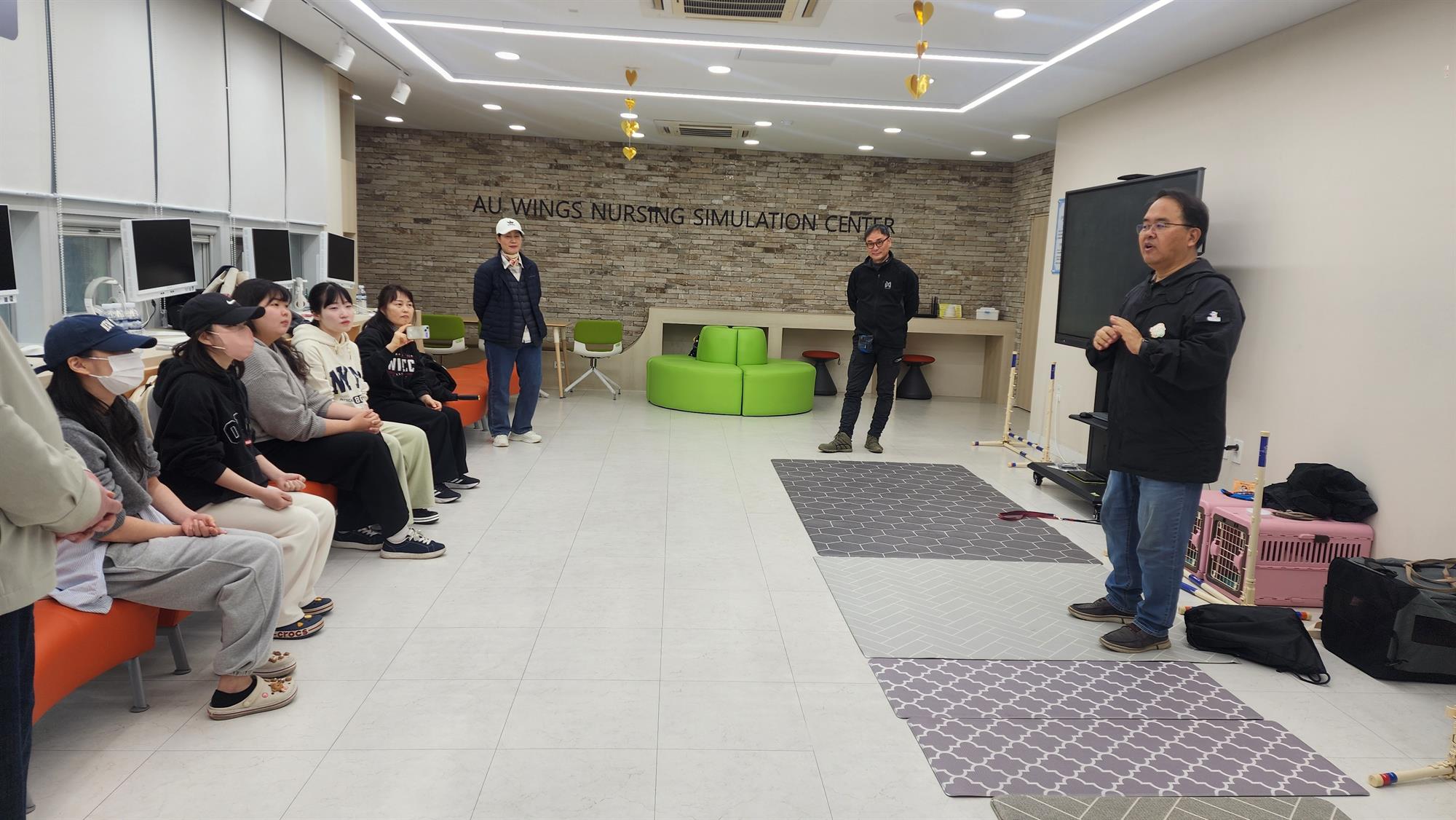 070_250422_안산대학교 간호학과 테라피독 프로그램 성료1.jpg
