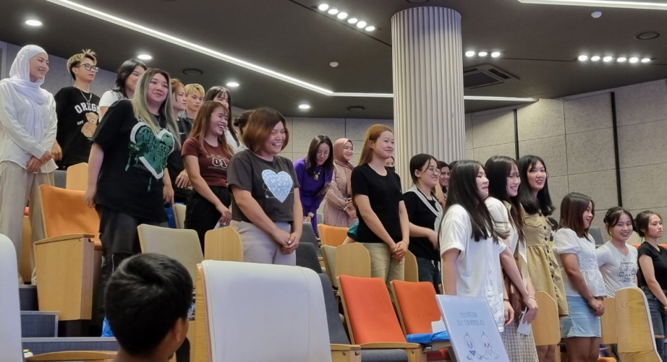 178_250612_안산대학교 의료미용과 병원서비스 코디네이터 자격증 수여식 진행.jpg