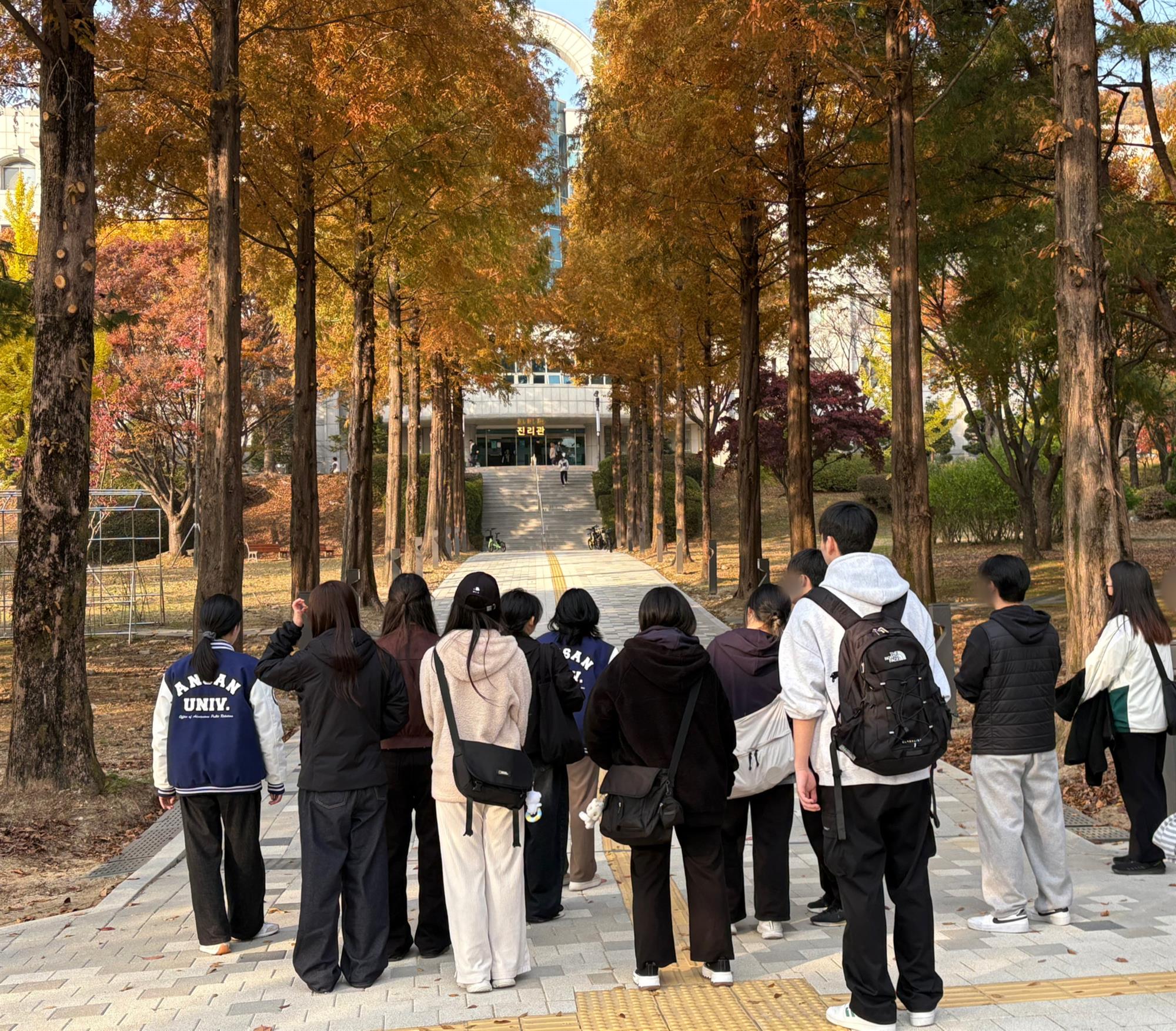 481_251120_안산대학교 자율전공학과 수시 1차 지원자 대상 예비신입생 학과 탐방 및 체험 프로그램 성황리 개최2.jpg