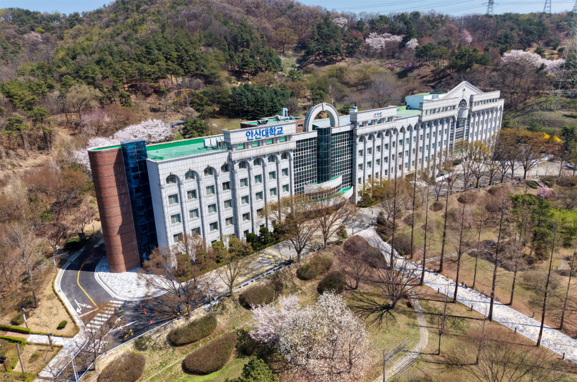 080_260416 안산대학교, 2026년 ‘파란사다리’ 주관 대학 선정.png